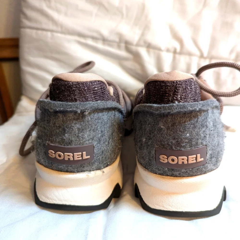 Woman's Sorel KINETIC Sneakers Size 8.5 - Picture 4 of 12